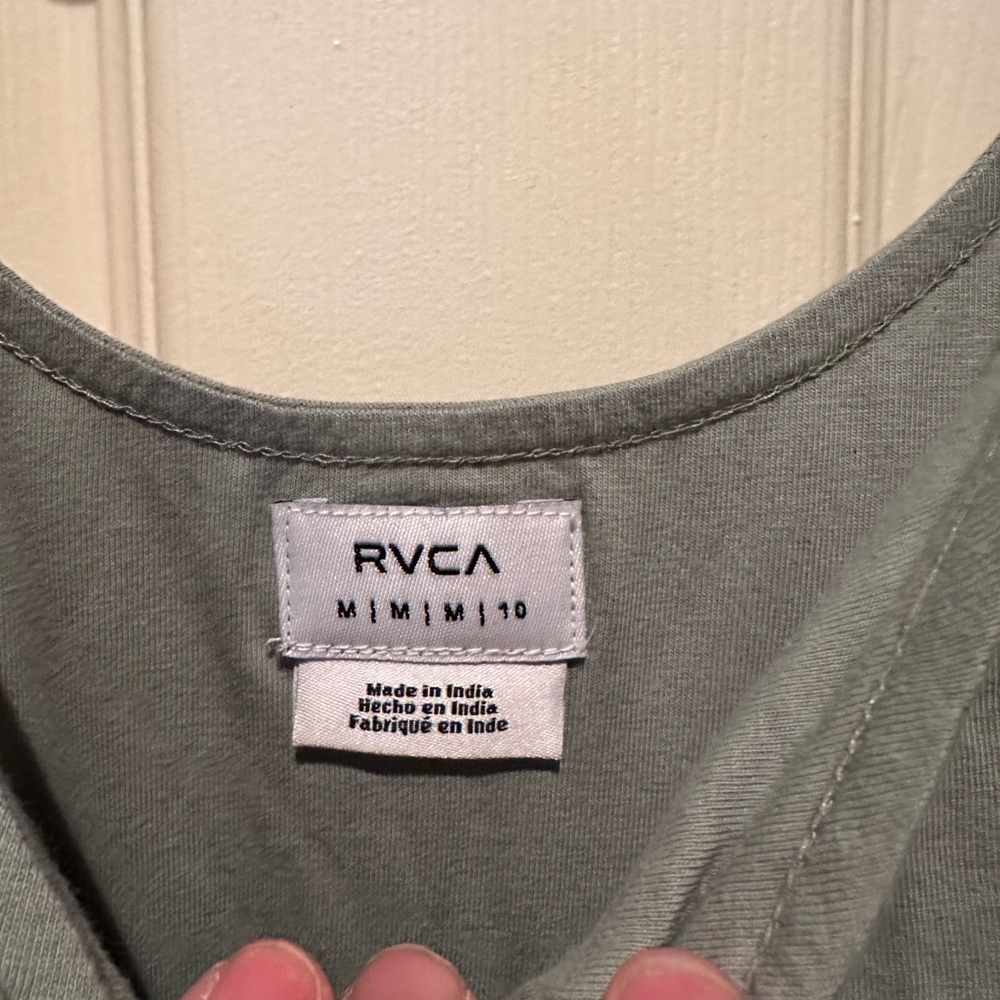 Women’s RVCA Denzel Dress NWT! - Picture 9 of 13